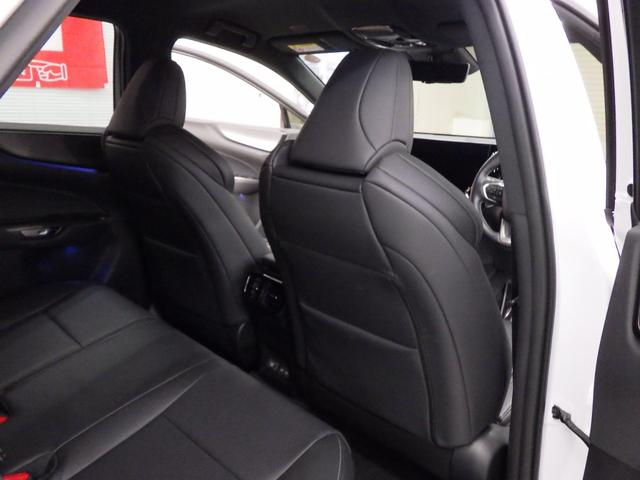 ＮＸ ＮＸ３５０ｈ　Ｆスポーツ　４ＷＤ　レクサスセーフティシステム＋　ＴＲＤフルエアロ　純正ナビフルセグ　パノラミックビューモニター　ビルトインＥＴＣ２．０　デジタルインナーミラー　黒革シート　Ｒパワーゲート　ワンオーナー　禁煙車（15枚目）