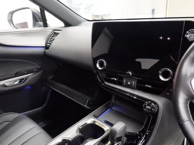 ＮＸ ＮＸ３５０ｈ　Ｆスポーツ　４ＷＤ　レクサスセーフティシステム＋　ＴＲＤフルエアロ　純正ナビフルセグ　パノラミックビューモニター　ビルトインＥＴＣ２．０　デジタルインナーミラー　黒革シート　Ｒパワーゲート　ワンオーナー　禁煙車（35枚目）