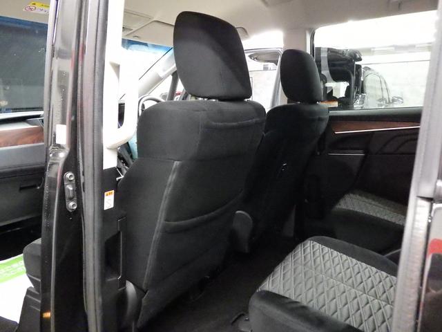 デリカＤ：５ Ｇ　４ＷＤ　ｅ－ａｓｓｉｓｔ　ケンウッド製ナビ　全方位モニター　ＥＴＣ　レーダークルーズ　純正１８インチＡＷ　アイドリングストップ　両側パワスラ　ＬＥＤヘッドライト　ＬＥＤフォグ　寒冷地仕様　禁煙車（17枚目）