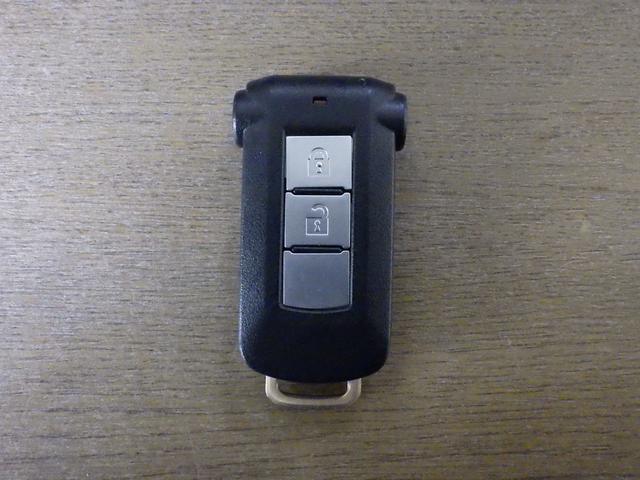 デリカＤ：５ Ｇ　４ＷＤ　ｅ－ａｓｓｉｓｔ　ケンウッド製ナビ　全方位モニター　ＥＴＣ　レーダークルーズ　純正１８インチＡＷ　アイドリングストップ　両側パワスラ　ＬＥＤヘッドライト　ＬＥＤフォグ　寒冷地仕様　禁煙車（73枚目）