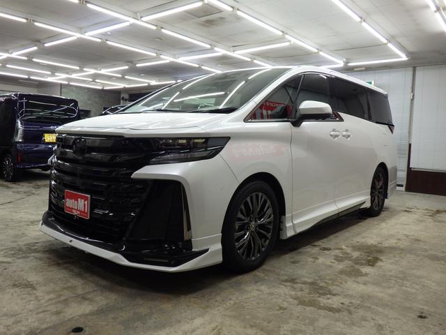 ヴェルファイアハイブリッド Z プレミア 4WD TSS 左右独立ムーンルーフ GRエアロパーツセット 14型ナビフルセグ パノラミックビューモニター 13.2型後席モニター 前後ドラレコ レーダー探知機 BSM 寒冷地仕様 1オーナー禁煙車(7枚目)