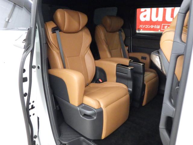 ヴェルファイアハイブリッド Z プレミア 4WD TSS 左右独立ムーンルーフ GRエアロパーツセット 14型ナビフルセグ パノラミックビューモニター 13.2型後席モニター 前後ドラレコ レーダー探知機 BSM 寒冷地仕様 1オーナー禁煙車(16枚目)