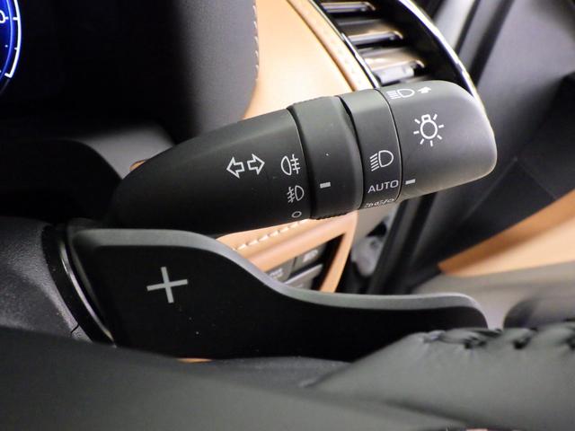 ヴェルファイアハイブリッド Z プレミア 4WD TSS 左右独立ムーンルーフ GRエアロパーツセット 14型ナビフルセグ パノラミックビューモニター 13.2型後席モニター 前後ドラレコ レーダー探知機 BSM 寒冷地仕様 1オーナー禁煙車(57枚目)