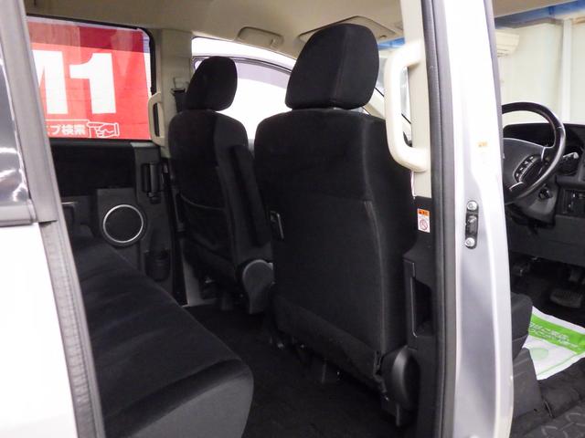 デリカD:5 D パワーパッケージ 4WD 8人 リフトアップ イクリプスSDナビフルセグ バックカメラ ETC 両側パワスラ Fドラレコ オートクルーズ パドルシフト オーバーフェンダー ヘッドライトカバー 寒冷地仕様 禁煙車(15枚目)