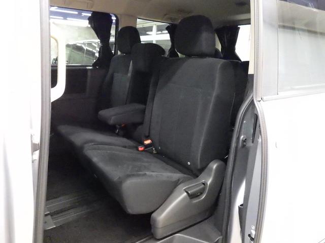 デリカD:5 D パワーパッケージ 4WD 8人 リフトアップ イクリプスSDナビフルセグ バックカメラ ETC 両側パワスラ Fドラレコ オートクルーズ パドルシフト オーバーフェンダー ヘッドライトカバー 寒冷地仕様 禁煙車(18枚目)