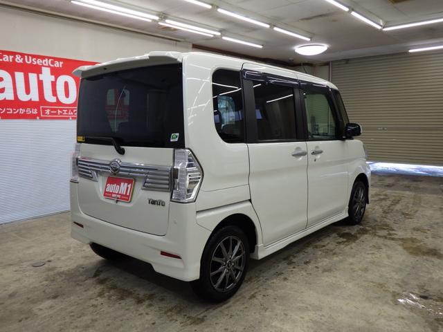 タント カスタムＸ　ＳＡＩＩＩ　４ＷＤ　初売車　２０２６年１月２日午前９時販売開始　店頭販売及び秋田県内在住のお客様のみの販売です　パナソニック製ナビフルセグ　バックカメラ　夏タイヤ１４インチＡＷセット　スタッドレスＡＷセット付属（8枚目）