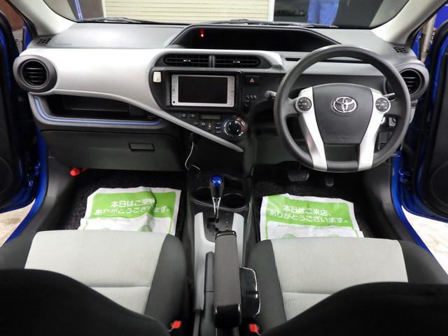 アクア Ｓ　初売車　２０２６年１月２日午前９時販売開始　店頭販売及び秋田県内在住のお客様のみの販売です　純正ＳＤナビＴＶ　Ｂｌｕｅｔｏｏｔｈ接続　バックカメラ　ＥＴＣ　ライトレベライザー　スマートキー２個（14枚目）