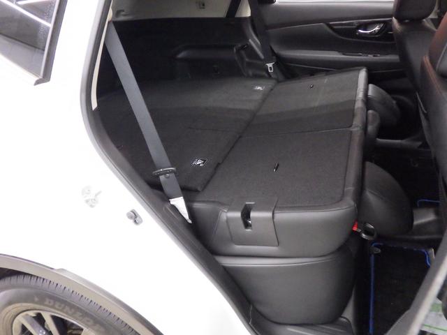 エクストレイル ２０Ｘｉ　ハイブリッド　４ＷＤ　エマージェンシーブレーキ　純正１０インチＳＤナビフルセグ　アラウンドビューモニター　ＥＴＣ　プロパイロット　純正１７インチＡＷ　スタッドレスＡＷセット付属　ＶＤＣ　寒冷地仕様　１オーナー禁煙車（19枚目）