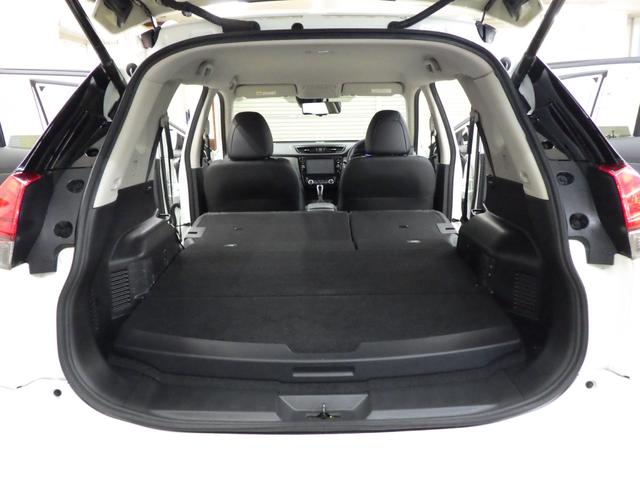 エクストレイル ２０Ｘｉ　ハイブリッド　４ＷＤ　エマージェンシーブレーキ　純正１０インチＳＤナビフルセグ　アラウンドビューモニター　ＥＴＣ　プロパイロット　純正１７インチＡＷ　スタッドレスＡＷセット付属　ＶＤＣ　寒冷地仕様　１オーナー禁煙車（22枚目）