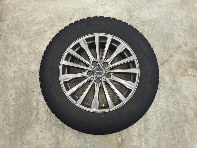 エクストレイル ２０Ｘｉ　ハイブリッド　４ＷＤ　エマージェンシーブレーキ　純正１０インチＳＤナビフルセグ　アラウンドビューモニター　ＥＴＣ　プロパイロット　純正１７インチＡＷ　スタッドレスＡＷセット付属　ＶＤＣ　寒冷地仕様　１オーナー禁煙車（75枚目）