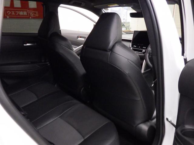 カローラクロス ハイブリッド　Ｚ　４ＷＤ　ＴＳＳ　パノラマルーフ　１０．５型ディスプレイナビフルセグ　パノラミックビューモニター　ビルトインＥＴＣ２．０　純正前後ドラレコ　Ｒパワーゲート　おくだけ充電　寒冷地仕様　ワンオーナー　禁煙車（15枚目）