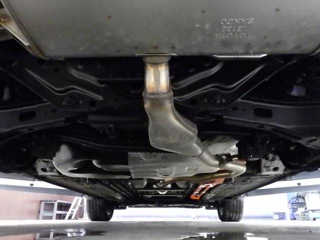 カローラクロス ハイブリッド　Ｚ　４ＷＤ　ＴＳＳ　パノラマルーフ　１０．５型ディスプレイナビフルセグ　パノラミックビューモニター　ビルトインＥＴＣ２．０　純正前後ドラレコ　Ｒパワーゲート　おくだけ充電　寒冷地仕様　ワンオーナー　禁煙車（28枚目）