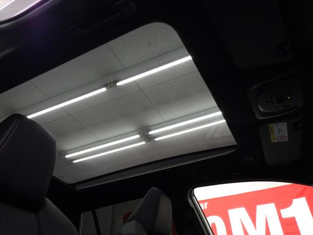 カローラクロス ハイブリッド　Ｚ　４ＷＤ　ＴＳＳ　パノラマルーフ　１０．５型ディスプレイナビフルセグ　パノラミックビューモニター　ビルトインＥＴＣ２．０　純正前後ドラレコ　Ｒパワーゲート　おくだけ充電　寒冷地仕様　ワンオーナー　禁煙車（45枚目）