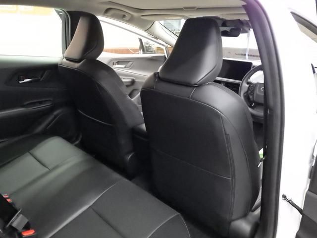 プリウス Ｚ　パノラマルーフ　モデリスタエアロエレガントアイススタイル　１２．３型ディスプレイナビフルセグ　パノラミックビューモニター　ビルトインＥＴＣ２．０　ワイヤレス充電　ＢＳＭ　Ｆマット　寒冷地仕様　禁煙車（15枚目）