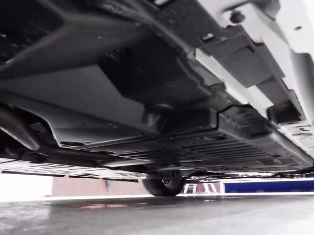 プリウス Ｚ　パノラマルーフ　モデリスタエアロエレガントアイススタイル　１２．３型ディスプレイナビフルセグ　パノラミックビューモニター　ビルトインＥＴＣ２．０　ワイヤレス充電　ＢＳＭ　Ｆマット　寒冷地仕様　禁煙車（30枚目）