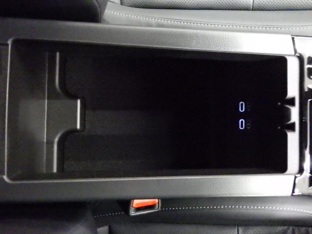 プリウス Ｚ　パノラマルーフ　モデリスタエアロエレガントアイススタイル　１２．３型ディスプレイナビフルセグ　パノラミックビューモニター　ビルトインＥＴＣ２．０　ワイヤレス充電　ＢＳＭ　Ｆマット　寒冷地仕様　禁煙車（42枚目）