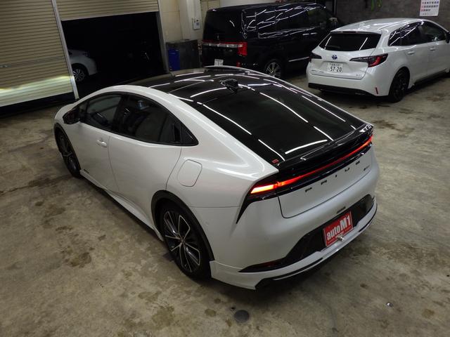 プリウス Ｚ　パノラマルーフ　モデリスタエアロエレガントアイススタイル　１２．３型ディスプレイナビフルセグ　パノラミックビューモニター　ビルトインＥＴＣ２．０　ワイヤレス充電　ＢＳＭ　Ｆマット　寒冷地仕様　禁煙車（65枚目）