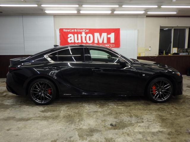 ���X�ł͐�C�̃��J�j�b�N����؂Ȃ��q�l�̂��Ԃ�����䒚�J�ɐ����������܂��B���ДF�؍H��ɂă��t�g�A�b�v�������܂ŃL�b�`�������������܂��B