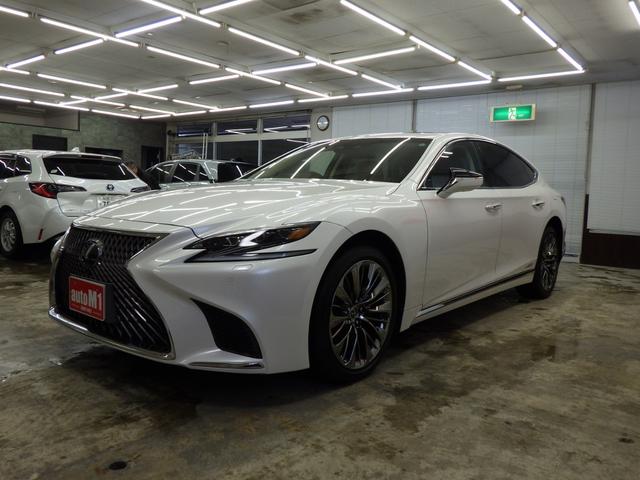LS LS500h Iパッケージ 4WD サンルーフ 純正ナビフルセグ パノラミックビューモニター キャメル革シート オプション20インチAW スタッドレス純正19インチAWセット付属 Rパワーゲート 寒冷地仕様 ワンオーナー 禁煙車(7枚目)