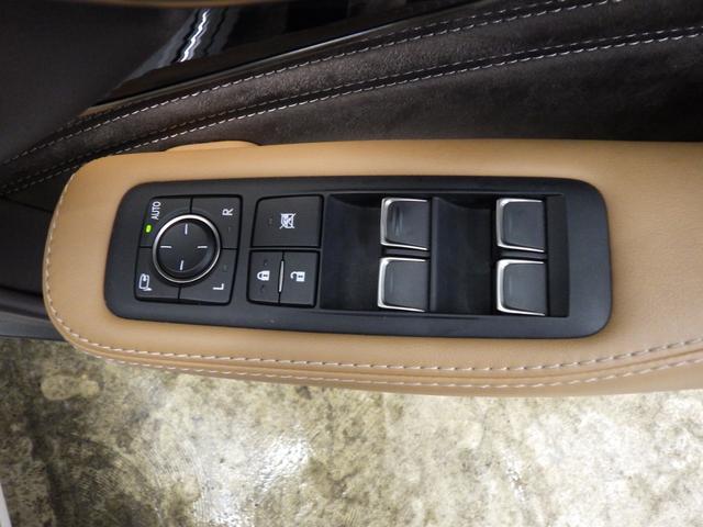 LS LS500h Iパッケージ 4WD サンルーフ 純正ナビフルセグ パノラミックビューモニター キャメル革シート オプション20インチAW スタッドレス純正19インチAWセット付属 Rパワーゲート 寒冷地仕様 ワンオーナー 禁煙車(53枚目)