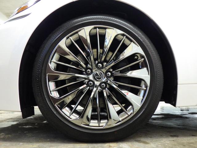 LS LS500h Iパッケージ 4WD サンルーフ 純正ナビフルセグ パノラミックビューモニター キャメル革シート オプション20インチAW スタッドレス純正19インチAWセット付属 Rパワーゲート 寒冷地仕様 ワンオーナー 禁煙車(68枚目)