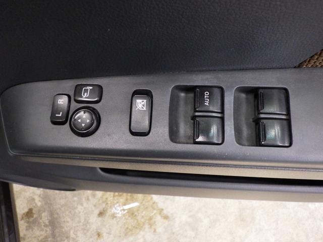 �S�����爤����N�Ԕ̔��P�O�O�O��I�I�[�g�G�������̓l�b�g�̔��ɗ͂𒍂��ł���܂��B