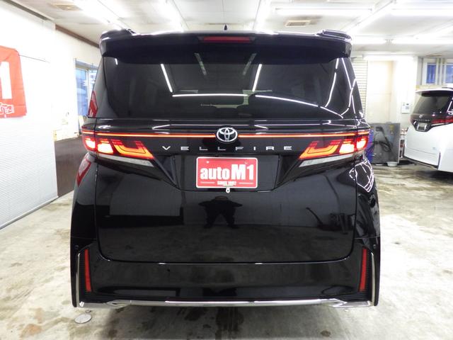 ヴェルファイア Ｚ　プレミア　４ＷＤ　ＴＳＳ　左右独立ムーンルーフ　１４型ディスプレイナビフルセグ　１３．２型後席モニター　パノラミックビューモニター　アドバンストパーク　前後ドラレコ　デジタルインナーミラー　ワンオーナー　禁煙車（68枚目）