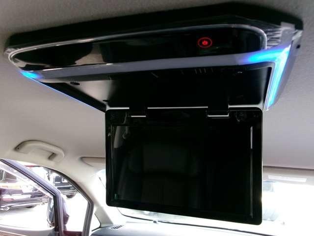 シエンタ ハイブリッドＸ　ＨＤＭＩ接続対応ＳＤナビＴＶ　後席モニター　バックカメラ　電動スライドドア　衝突軽減ブレーキ　車線逸脱警報　オートハイビーム　ステアリングスイッチ　ＬＥＤヘッドライト　横滑り防止　純正１５ＡＷ（17枚目）