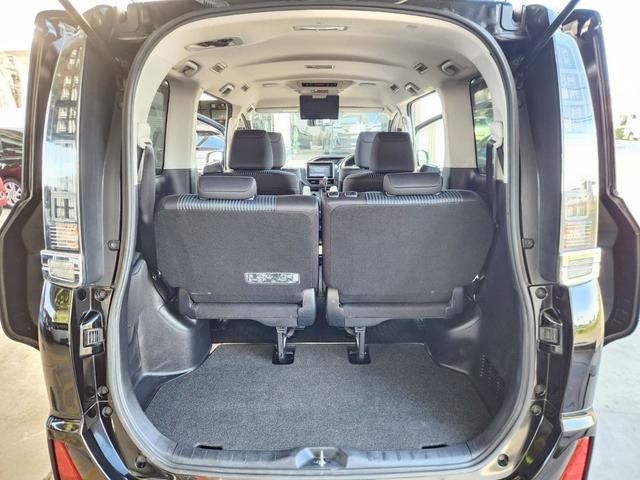 ヴォクシー ZS 煌 4WD Bluetooth対応9インチSDナビTV 後席モニター バックカメラ 両側電動ドア 衝突軽減ブレーキ レーンキープ LEDヘッドライト&オートハイビーム ステアリングリモコン 純正16AW(23枚目)