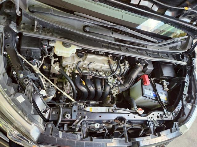 ヴォクシー ZS 煌 4WD Bluetooth対応9インチSDナビTV 後席モニター バックカメラ 両側電動ドア 衝突軽減ブレーキ レーンキープ LEDヘッドライト&オートハイビーム ステアリングリモコン 純正16AW(29枚目)