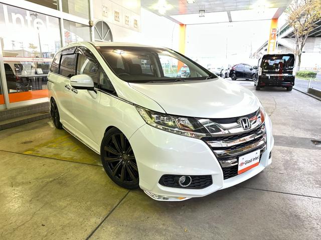 オデッセイ アブソルート 純正インターナビ 後席モニター バックカメラ 両側電動ドア TEIN車高調 AME19インチAW 衝突軽減ブレーキ クルーズコントロール パドルシフト ハーフレザーシート LEDヘッドライト ETC(4枚目)