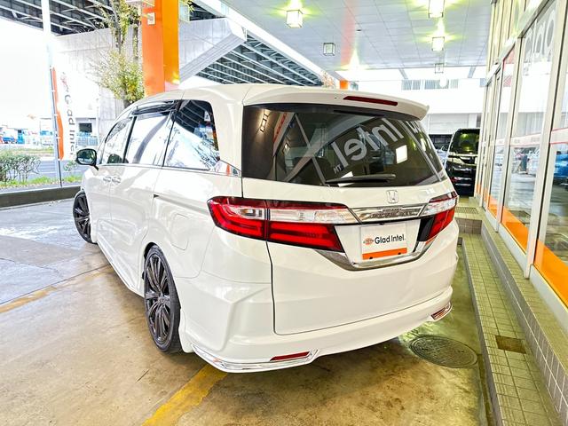 オデッセイ アブソルート 純正インターナビ 後席モニター バックカメラ 両側電動ドア TEIN車高調 AME19インチAW 衝突軽減ブレーキ クルーズコントロール パドルシフト ハーフレザーシート LEDヘッドライト ETC(5枚目)