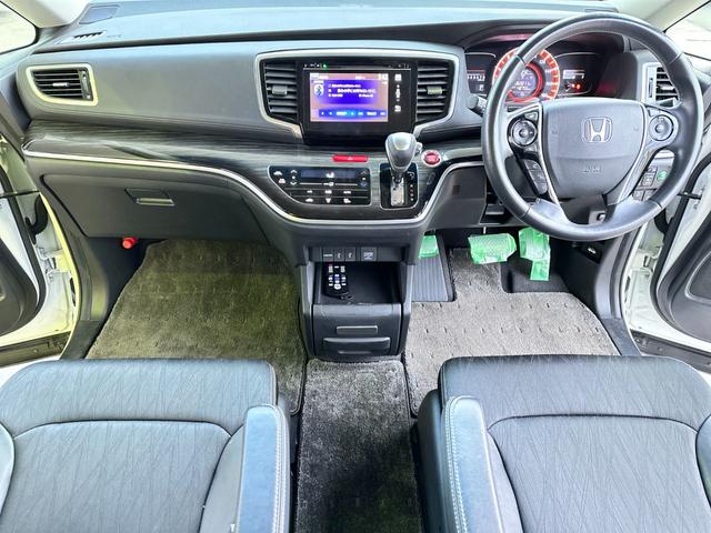 オデッセイ アブソルート 純正インターナビ 後席モニター バックカメラ 両側電動ドア TEIN車高調 AME19インチAW 衝突軽減ブレーキ クルーズコントロール パドルシフト ハーフレザーシート LEDヘッドライト ETC(12枚目)