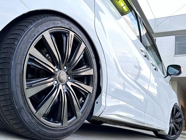 オデッセイ アブソルート 純正インターナビ 後席モニター バックカメラ 両側電動ドア TEIN車高調 AME19インチAW 衝突軽減ブレーキ クルーズコントロール パドルシフト ハーフレザーシート LEDヘッドライト ETC(19枚目)