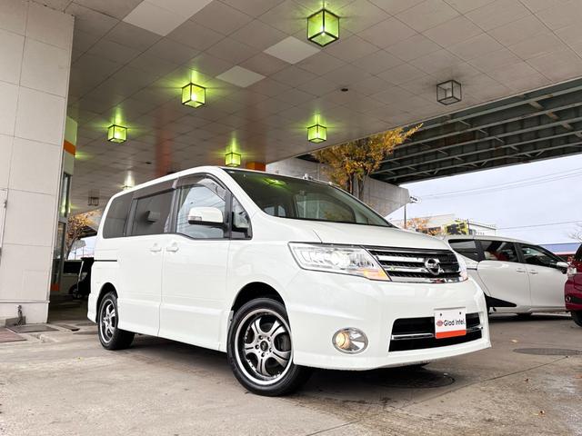 セレナ ハイウェイスター 4WD 後期型 純正HDDナビTV 後席モニター バックカメラ 両側電動ドア エンジンスターター HIDヘッドライト フォグランプ オートライト スマートキー ETC 社外17インチAW(7枚目)