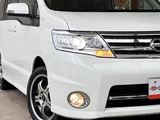 セレナ ハイウェイスター 4WD 後期型 純正HDDナビTV 後席モニター バックカメラ 両側電動ドア エンジンスターター HIDヘッドライト フォグランプ オートライト スマートキー ETC 社外17インチAW(8枚目)