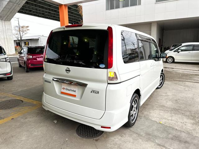 セレナ ハイウェイスター 4WD 後期型 純正HDDナビTV 後席モニター バックカメラ 両側電動ドア エンジンスターター HIDヘッドライト フォグランプ オートライト スマートキー ETC 社外17インチAW(10枚目)