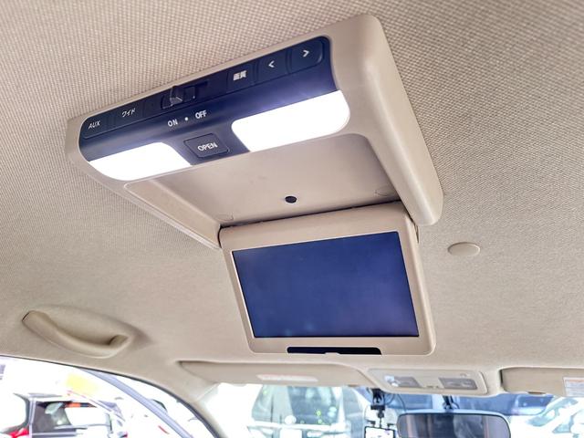 セレナ ハイウェイスター 4WD 後期型 純正HDDナビTV 後席モニター バックカメラ 両側電動ドア エンジンスターター HIDヘッドライト フォグランプ オートライト スマートキー ETC 社外17インチAW(17枚目)