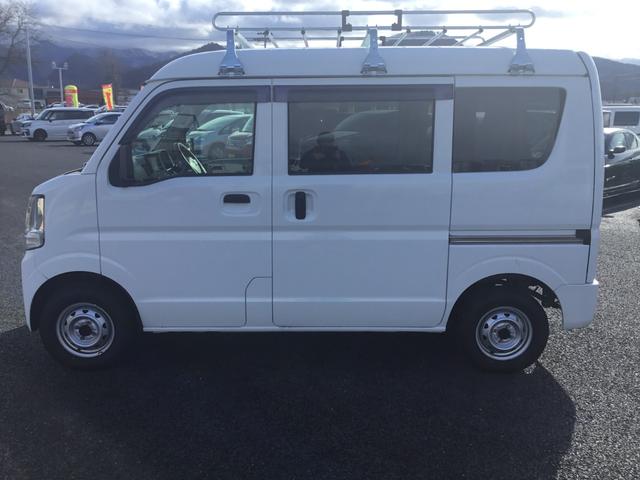 日産 ＮＶ１００クリッパーバン