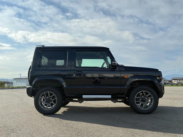 ジムニー ＸＣ　登録済未使用車　４ＷＤ（8枚目）