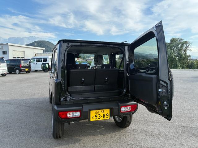 ジムニー ＸＣ　登録済未使用車　４ＷＤ（9枚目）