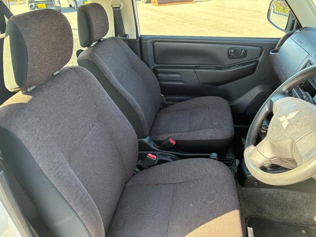 パジェロミニ ＺＲ　４ＷＤ　シートヒーター（12枚目）
