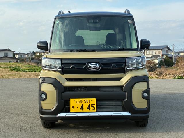 タント ファンクロス 4WD 登録済未使用車(8枚目)