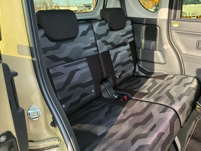 タント ファンクロス 4WD 登録済未使用車(13枚目)