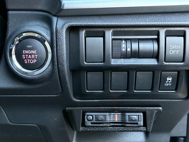 XV アドバンス 4WD ETC バックカメラ 運転席パワーシート シートヒーター(16枚目)