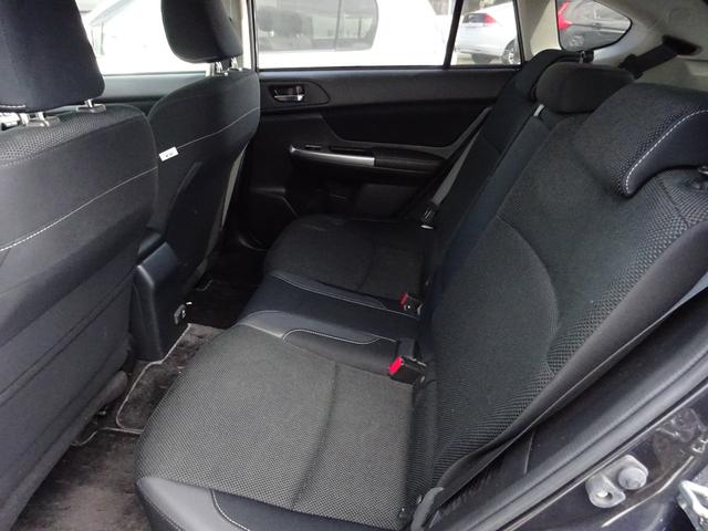 ＸＶハイブリッド ２．０ｉ　アイサイト　４ＷＤ　衝突被害軽減ブレーキシステム　レーンアシスト　ナビＴＶ　バックカメラ　Ｂｌｕｅｔｏｏｔｈ　純正アルミホイール　ドライブレコーダー　エンジンスターター（17枚目）