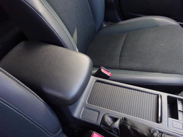 ＸＶハイブリッド ２．０ｉ　アイサイト　４ＷＤ　衝突被害軽減ブレーキシステム　レーンアシスト　ナビＴＶ　バックカメラ　Ｂｌｕｅｔｏｏｔｈ　純正アルミホイール　ドライブレコーダー　エンジンスターター（49枚目）