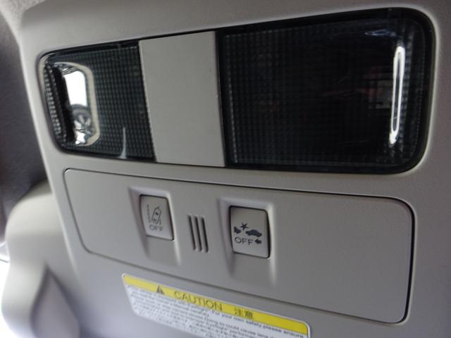 ＸＶハイブリッド ２．０ｉ　アイサイト　４ＷＤ　衝突被害軽減ブレーキシステム　レーンアシスト　ナビＴＶ　バックカメラ　Ｂｌｕｅｔｏｏｔｈ　純正アルミホイール　ドライブレコーダー　エンジンスターター（55枚目）