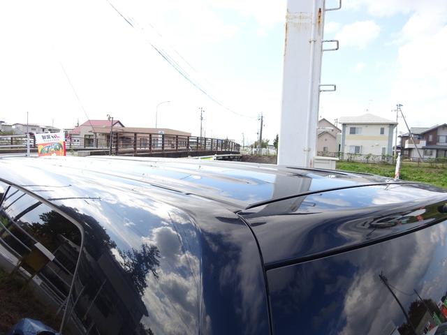 ランドクルーザー ＡＸ　４ＷＤ　ナビＴＶ　Ｂｌｕｅｔｏｏｔｈ　バックカメラ　ＥＴＣ　スマートキー　プッシュスタート　アルミホイール　８人乗り　横滑り防止システム　エアバック（5枚目）