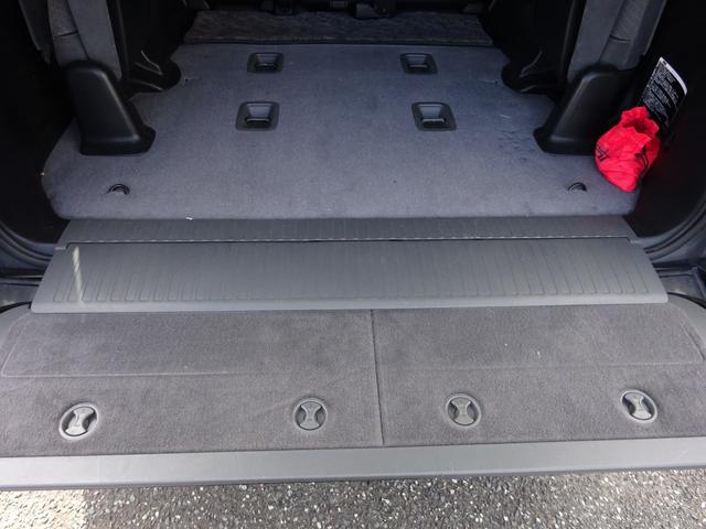 ランドクルーザー ＡＸ　４ＷＤ　ナビＴＶ　Ｂｌｕｅｔｏｏｔｈ　バックカメラ　ＥＴＣ　スマートキー　プッシュスタート　アルミホイール　８人乗り　横滑り防止システム　エアバック（22枚目）